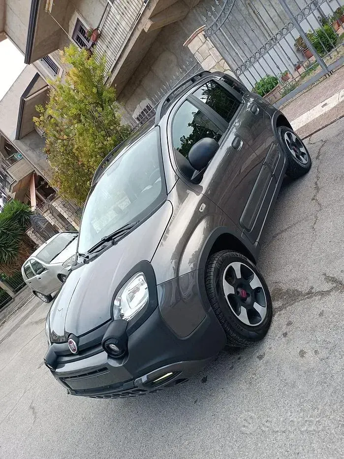 Usata Fiat Panda Cross Cross 69 CV (50 kW) 2018 Grigio Utilitaria