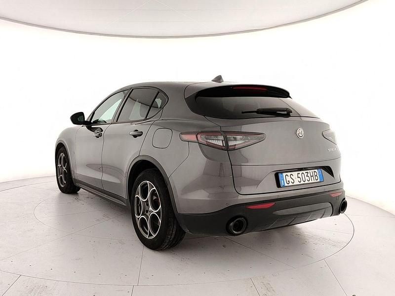 Usata Alfa Romeo Stelvio Sprint 209 CV (153 kW) 2024 Grigio SUV