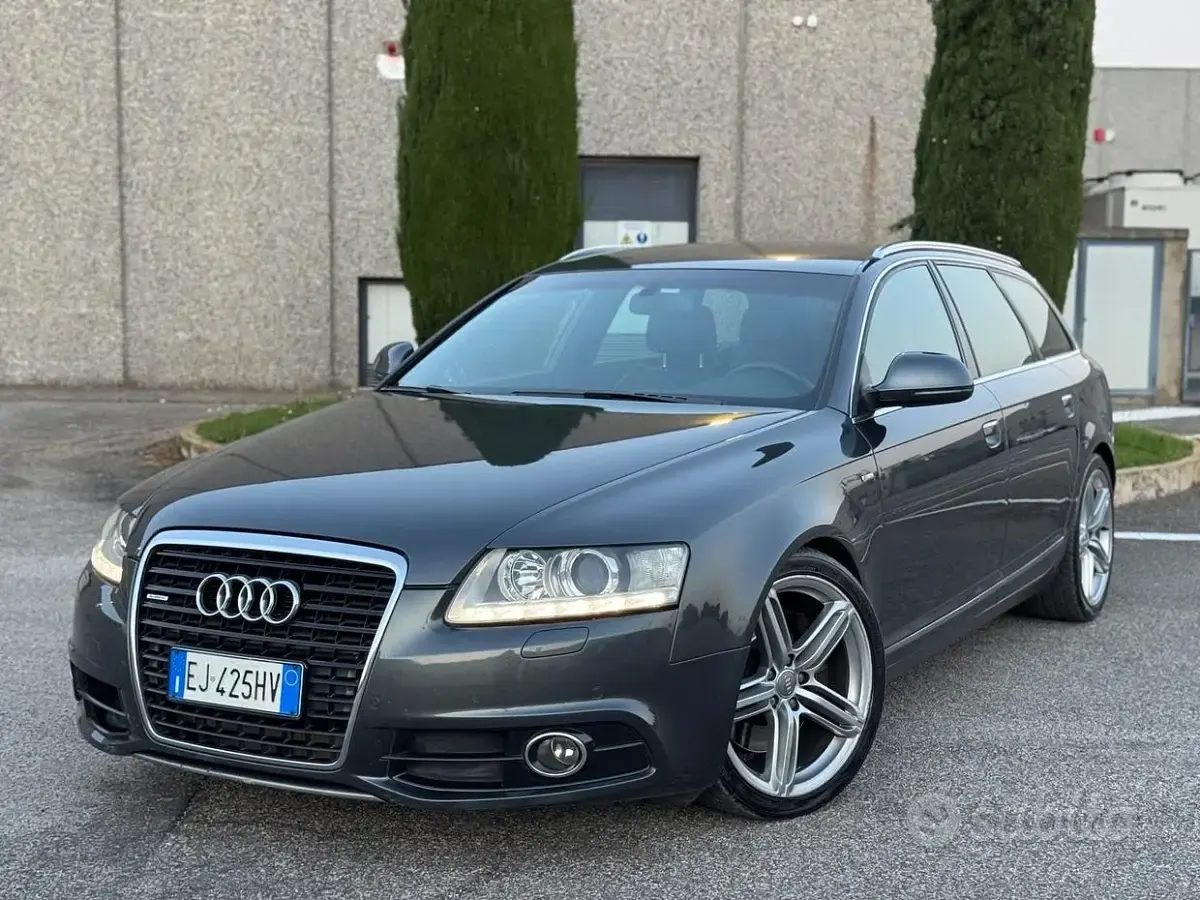 Usado Audi A6 S-Line 239 CV (175 kW) 2011 Gris Familiar
