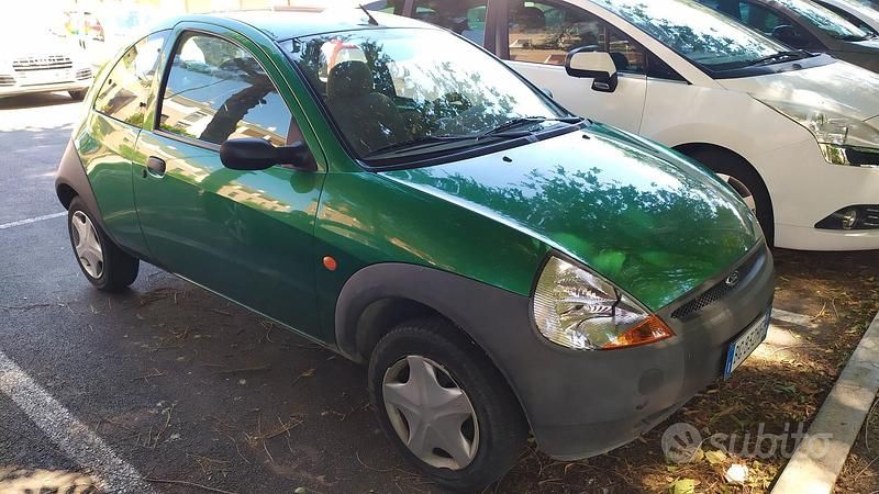 Usata Ford Ka 60 CV (44 kW) 1999 Verde Berlina