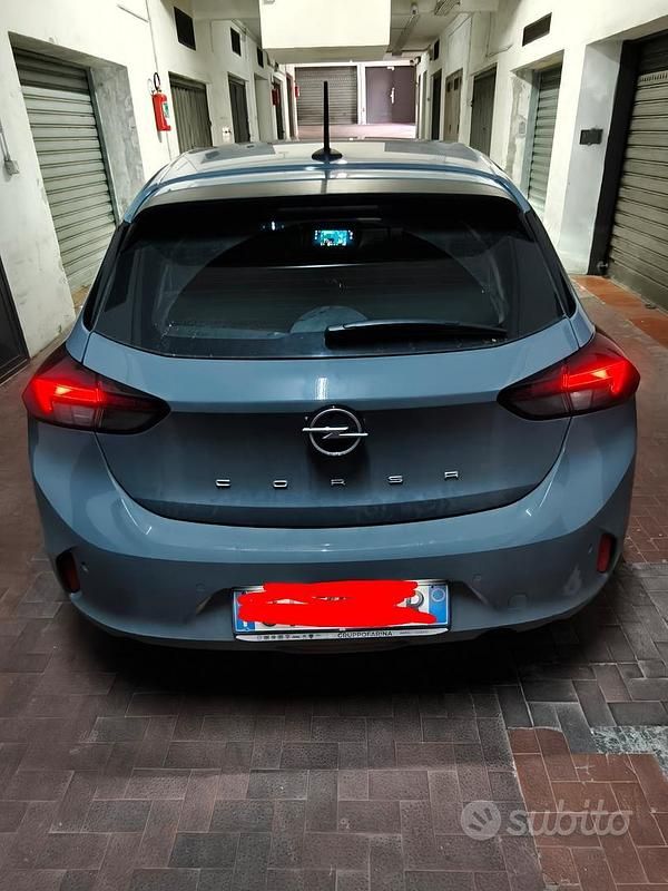 Usata Opel Corsa 75 CV (55 kW) 2024 Grigio Utilitaria