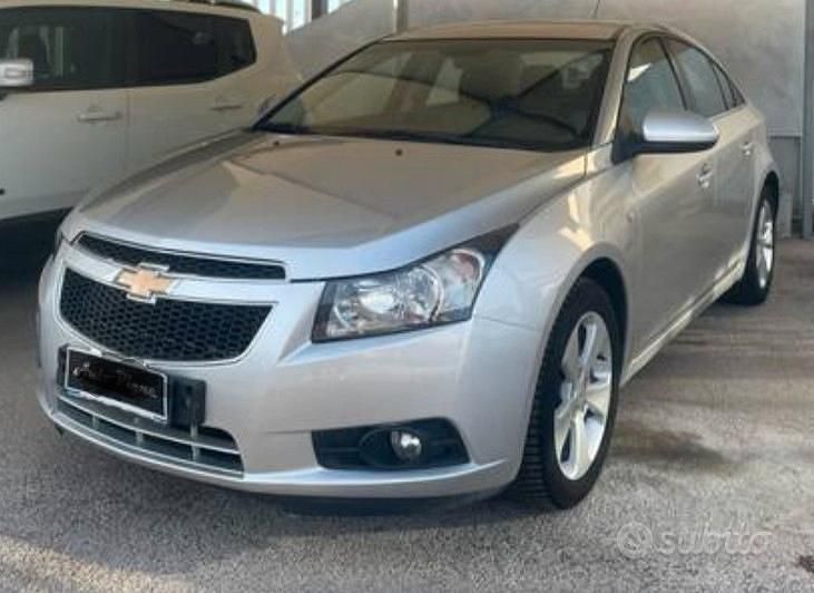 Usata 2010 Chevrolet Cruze Berlina | 4999 € (Buon prezzo) - Immagine 1/1