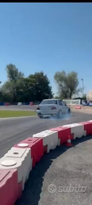 Usata Peugeot 309 GTi 186 CV (136 kW) 1990 Bianco Utilitaria