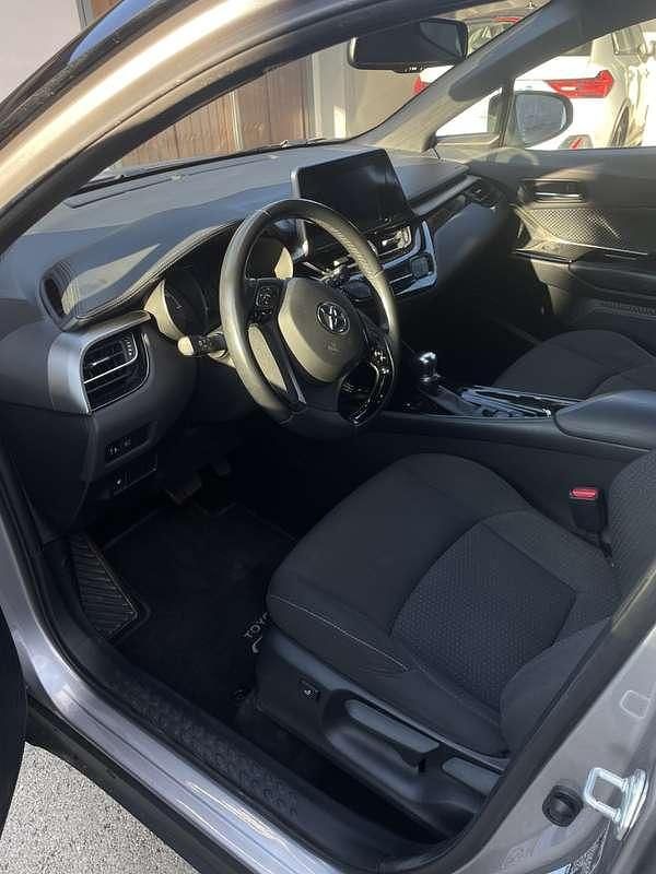 Usata Toyota C-HR Trend 98 CV (72 kW) 2018 SUV