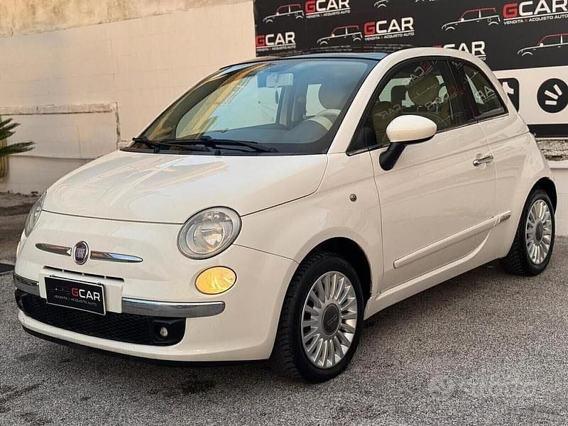 Usata Fiat 500 Lounge 69 CV (50 kW) 2008 Bianco Berlina