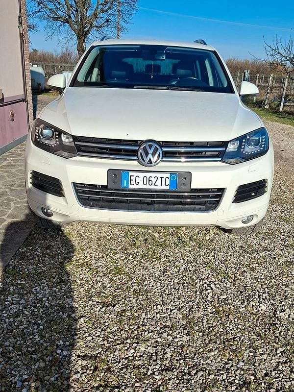 Usata VW Touareg 239 CV (175 kW) 2011 Bianco SUV