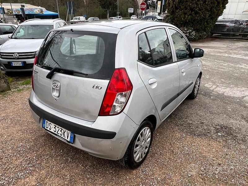 Usata Hyundai i10 Active 67 CV (49 kW) 2009 Grigio Utilitaria