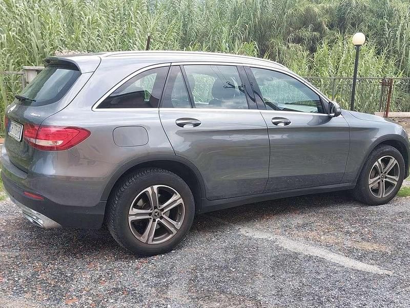 Usata Mercedes GLC220 Premium 170 CV (125 kW) 2017 Grigio SUV