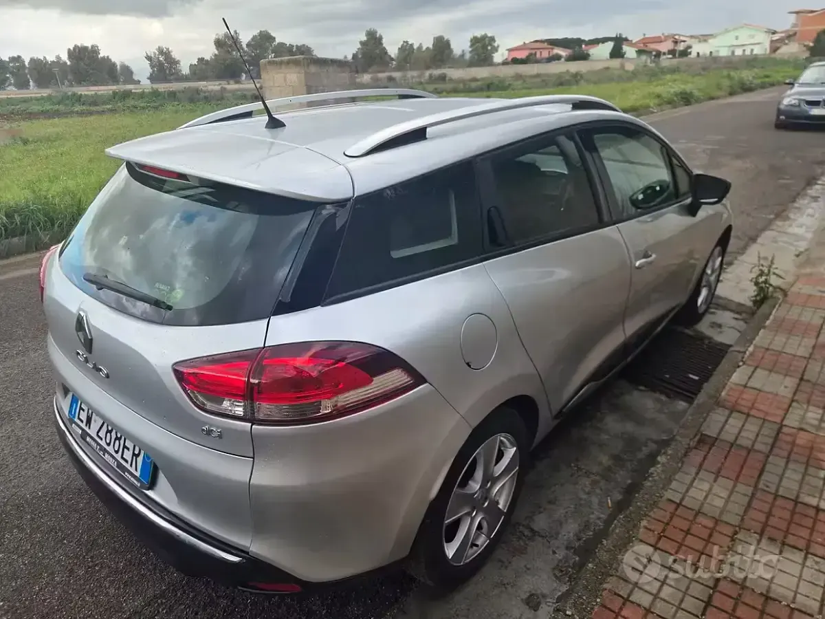 Usata Renault Clio 75 CV (55 kW) 2014 Grigio Station wagon