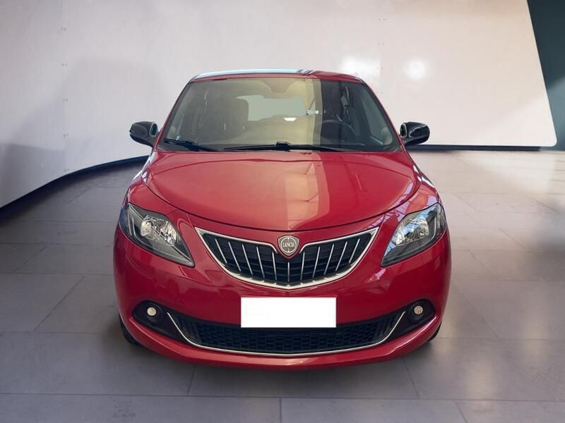 Rosso Usata 2021 Lancia Ypsilon S Due volumi | 13.500 € (Cara) - Immagine 1/3