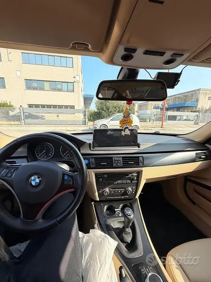 Usata BMW 320 177 CV (130 kW) 2009 Grigio Berlina