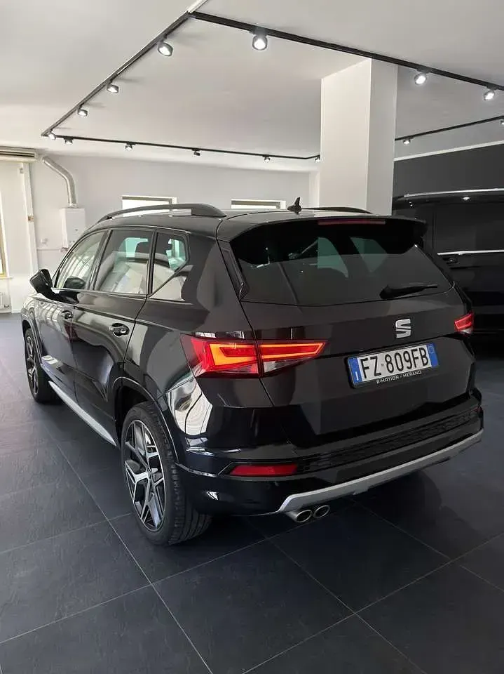 Usata Seat Ateca 4Drive 190 CV (139 kW) 2019 Nero SUV