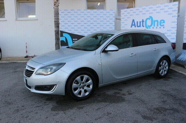 Opel insignia sw