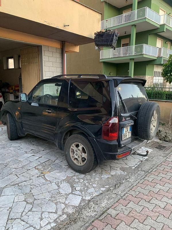 Usata Mitsubishi Pajero 2003 Nero SUV