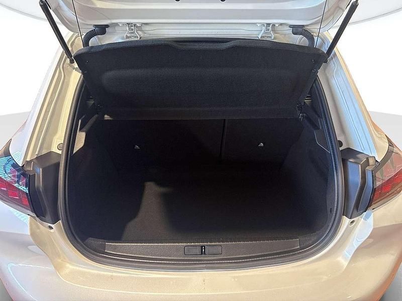 Usata Peugeot 208 Active 101 CV (74 kW) 2022 Bianco Utilitaria