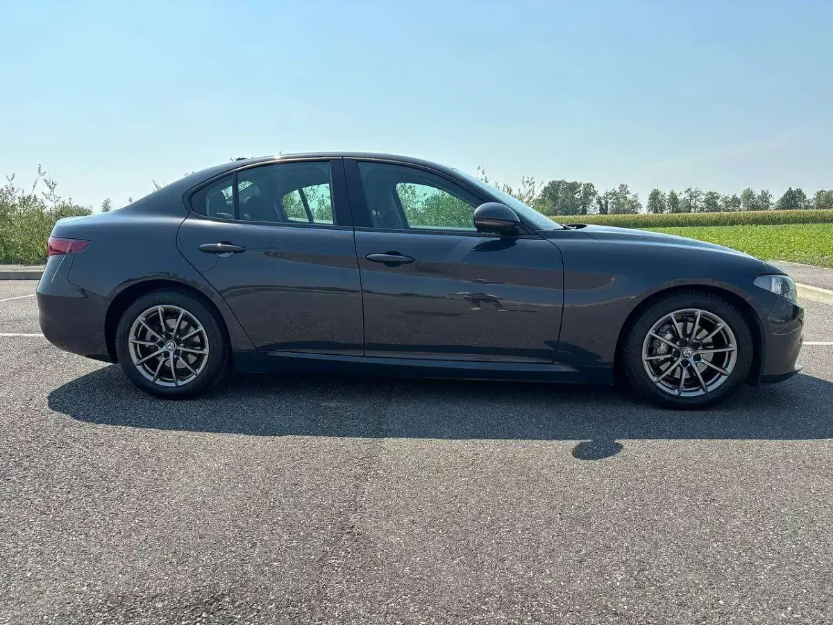 Usata Alfa Romeo Giulia 150 CV (110 kW) 2016 Other Berlina
