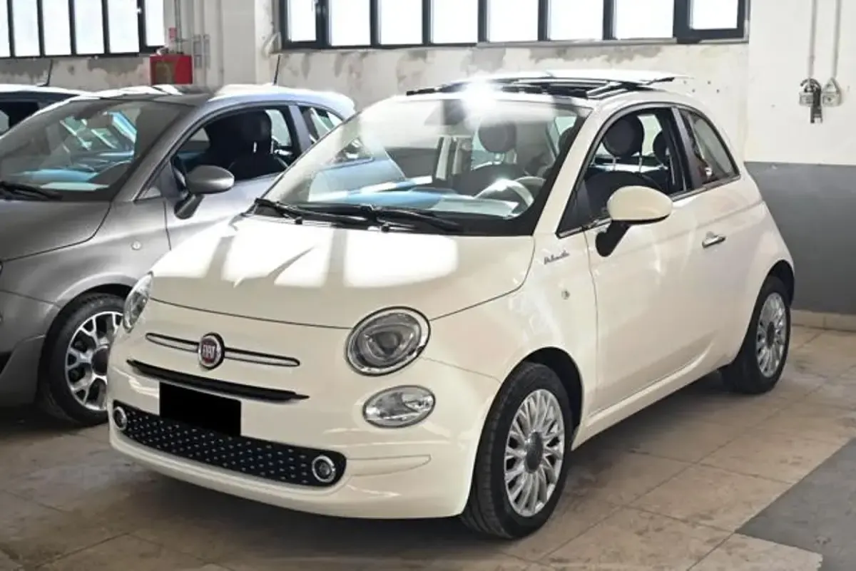 Usata Fiat 500 Dolcevita 69 CV (50 kW) 2022 Utilitaria