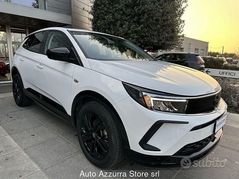 Usata Opel Grandland X 131 CV (96 kW) 2024 Bianco SUV