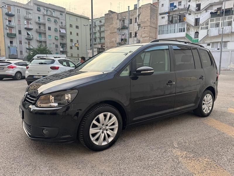 Usata VW Touran Comfortline 104 CV (76 kW) 2013 Nero Monovolume
