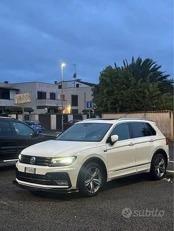 Usata VW Tiguan R-line 190 CV (139 kW) 2016 Bianco SUV