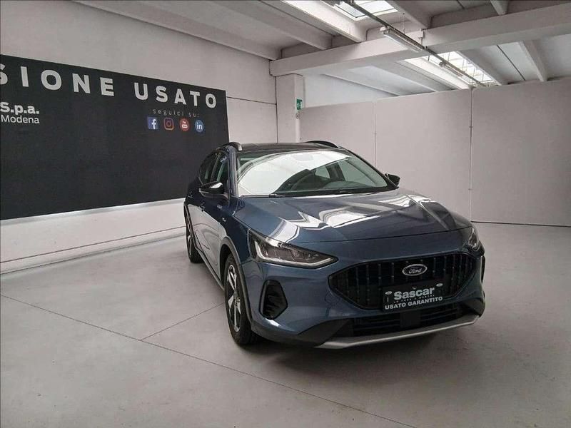 Usata Ford Focus Active 125 CV (91 kW) 2023 Blu SUV