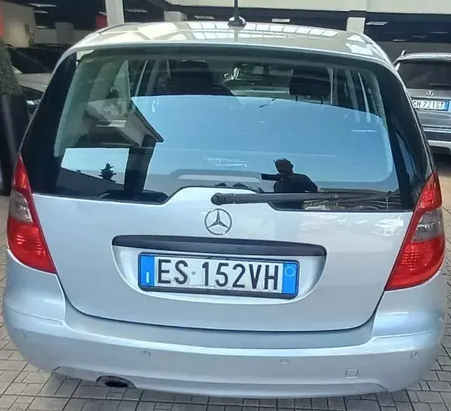 Usata Mercedes A160 Premium 95 CV (69 kW) 2012 Grigio Utilitaria