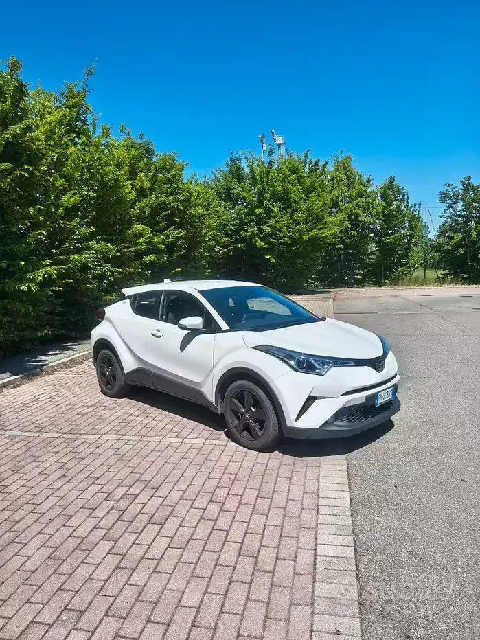 Occasion Toyota C-HR 116 PK (85 kW) 2017 Wit SUV