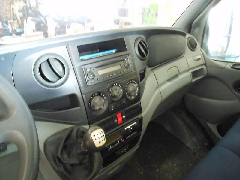 Usata Iveco Daily 179 CV (131 kW) 2010 Furgone