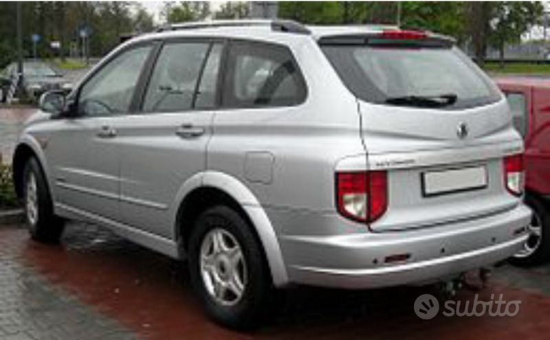 Usata 2006 Ssangyong Kyron SUV | 1800 € (Ottimo prezzo) - Immagine 1/2