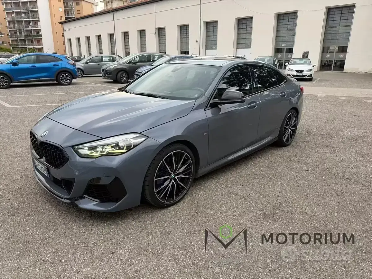 Usata BMW M235 Comfort Edition 306 CV (225 kW) 2020 Blu Coupé