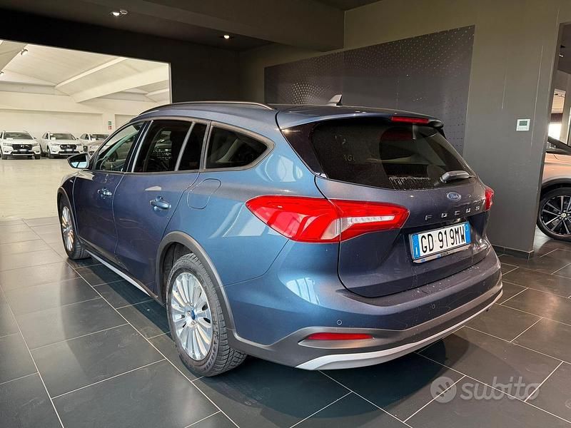 Usata Ford Focus Active 120 CV (88 kW) 2021 Blu Station wagon