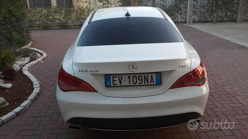 Usata Mercedes CLA220 Premium 177 CV (130 kW) 2014 Berlina