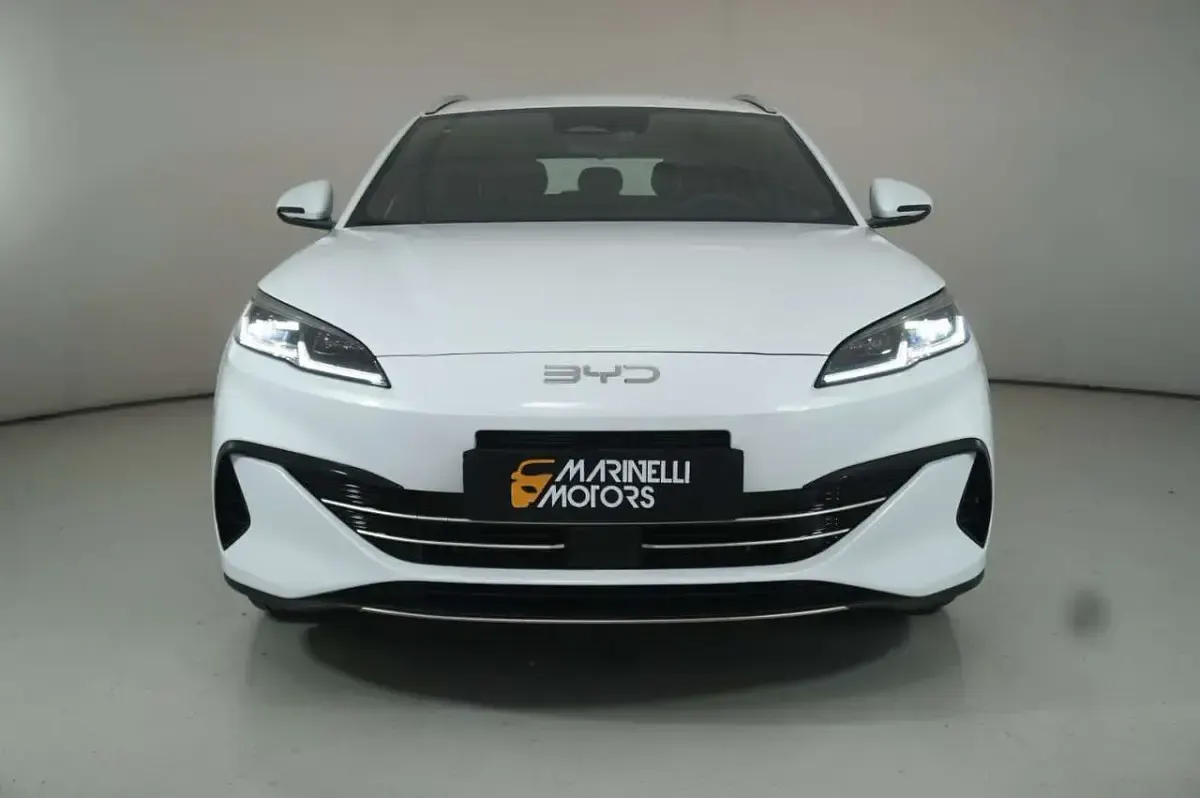 Nuova BYD Seal Boost 98 CV (72 kW) 2026 Polar white Station wagon
