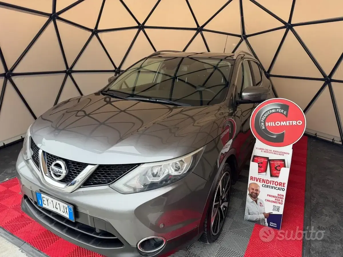 Occasion Nissan Qashqai 360º 131 ch (96 kW) 2015 Gris SUV