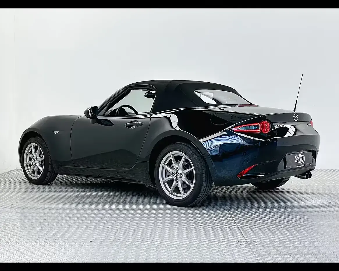 Usata Mazda MX5 Prime-Line 131 CV (96 kW) 2017 Nero Cabrio