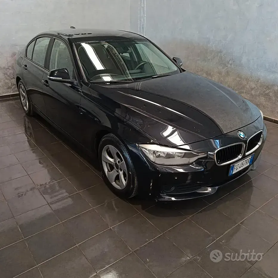 Usata BMW 320 163 CV (119 kW) 2012 Nero Berlina