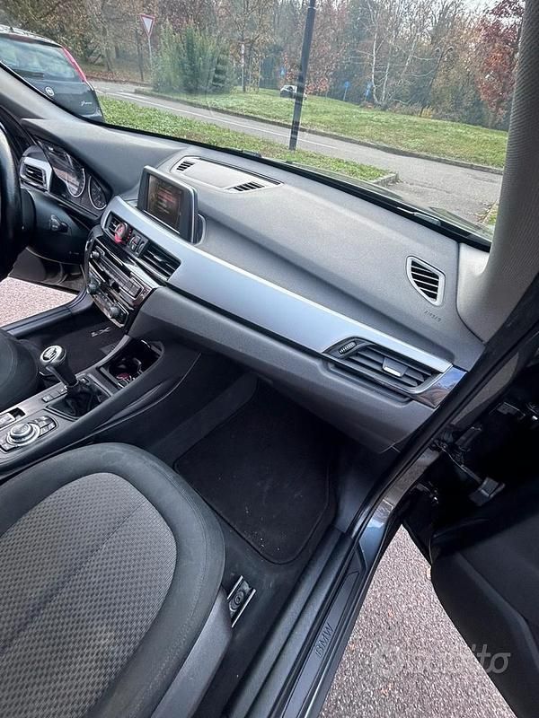 Usata BMW X1 150 CV (110 kW) 2016 Grigio SUV