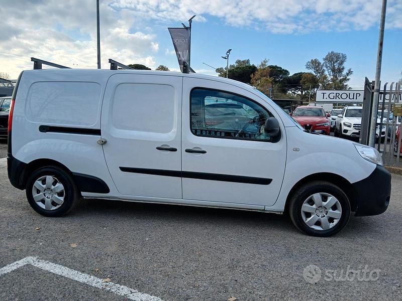 Bianco Usata 2018 Renault Kangoo Monovolume | 11.490 € (Molto cara) - Immagine 1/4