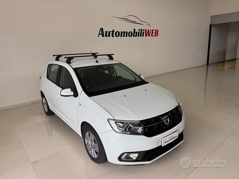 Usata Dacia Sandero Comfort 101 CV (74 kW) 2021 Nero Berlina