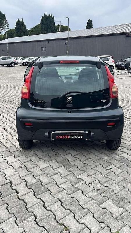 Usata Peugeot 107 68 CV (50 kW) 2013 Other Utilitaria