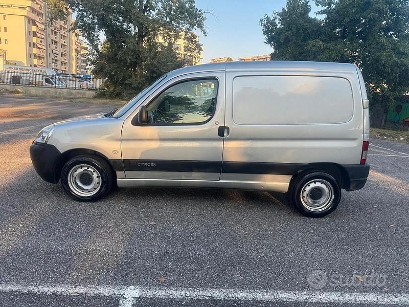Usata Citroën Berlingo 75 CV (55 kW) 2007 Grigio Monovolume