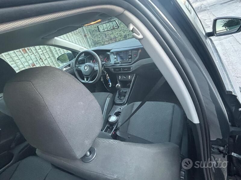 Usata VW Polo 95 CV (69 kW) 2018 Grigio Berlina