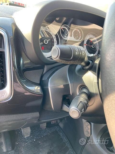 Usata Fiat 500L Living 95 CV (69 kW) 2016 Marrone Monovolume