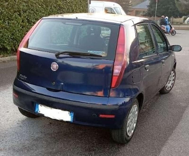 Usata Fiat Punto Classica 60 CV (44 kW) 2008 Blu/azzurro Berlina