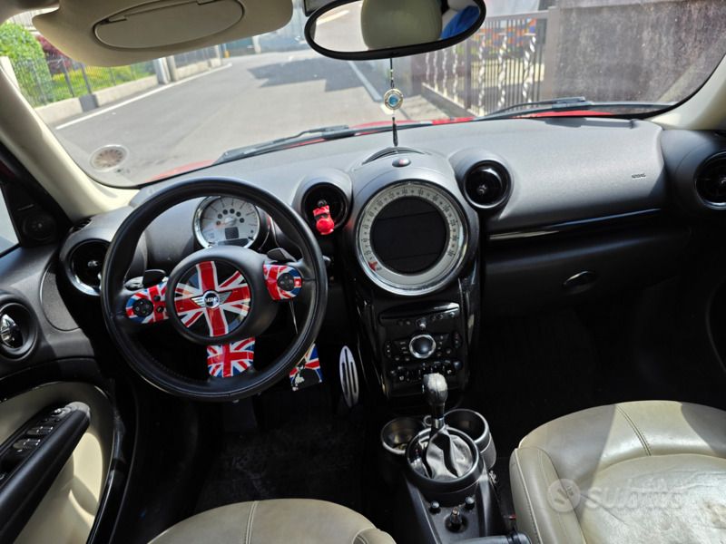 Usata Mini Countryman 111 CV (81 kW) 2013 Rosso SUV