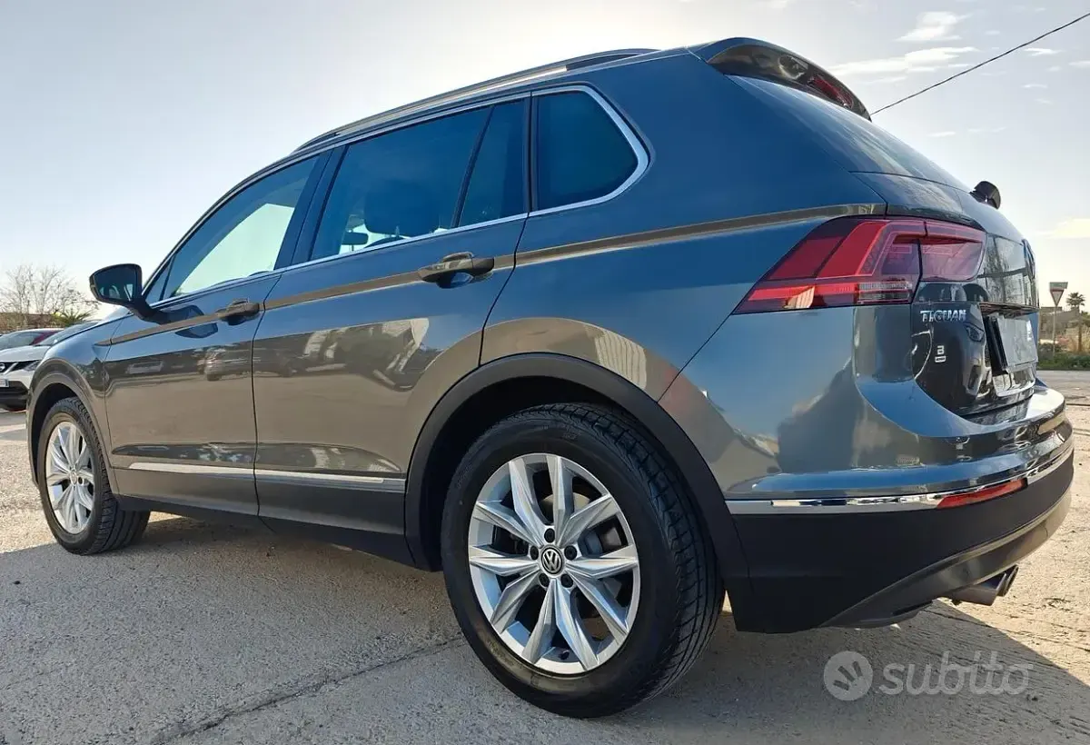 Usata VW Tiguan 150 CV (110 kW) 2017 Grigio SUV