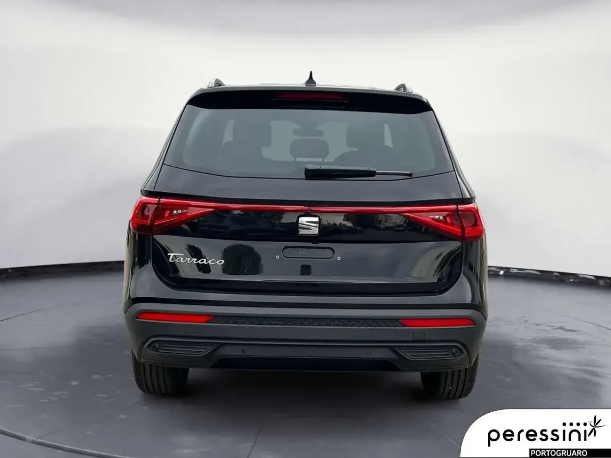 Usata Seat Tarraco Business 150 CV (110 kW) 2024 Nero deep effetto perlato SUV