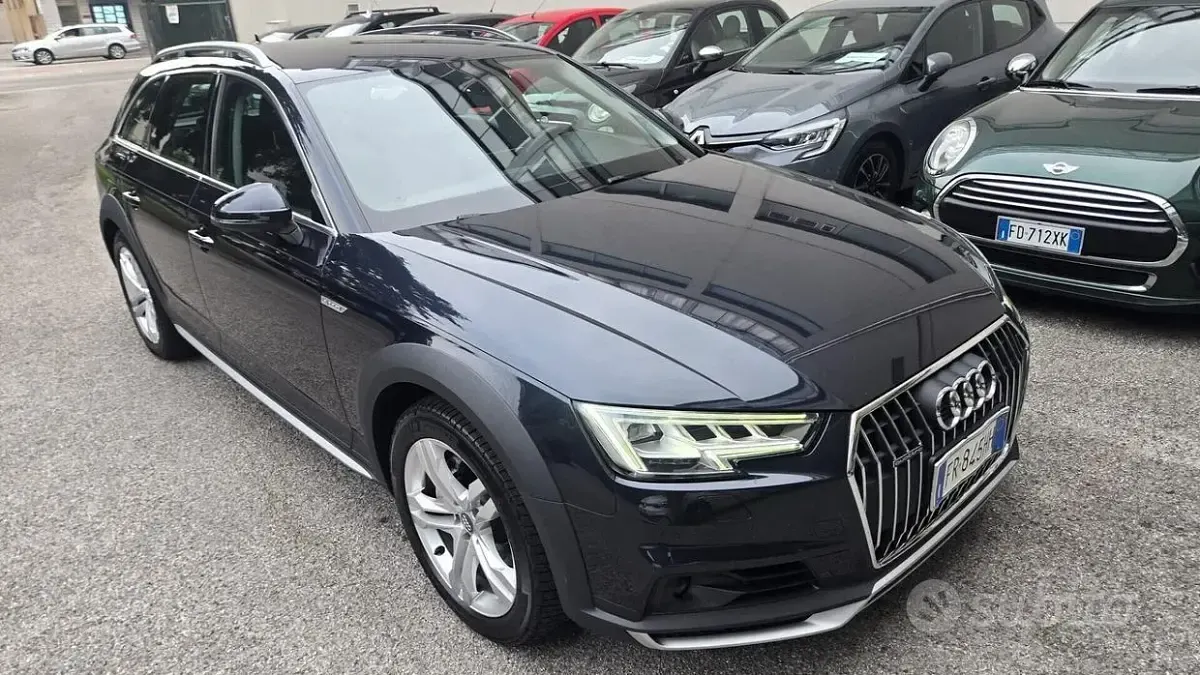 Usata Audi A4 Allroad Business 190 CV (139 kW) 2018 Bluazzurro Station wagon