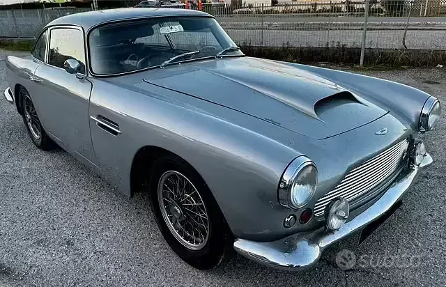 Usata Aston Martin DB4 179 CV (131 kW) 1960 Grigio Coupé