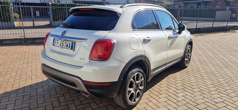 Usata Fiat 500X Cross Plus 140 CV (102 kW) 2016 Bianco SUV